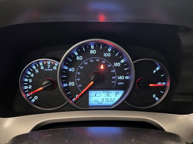 Used 2016 Toyota RAV4 LE image 17