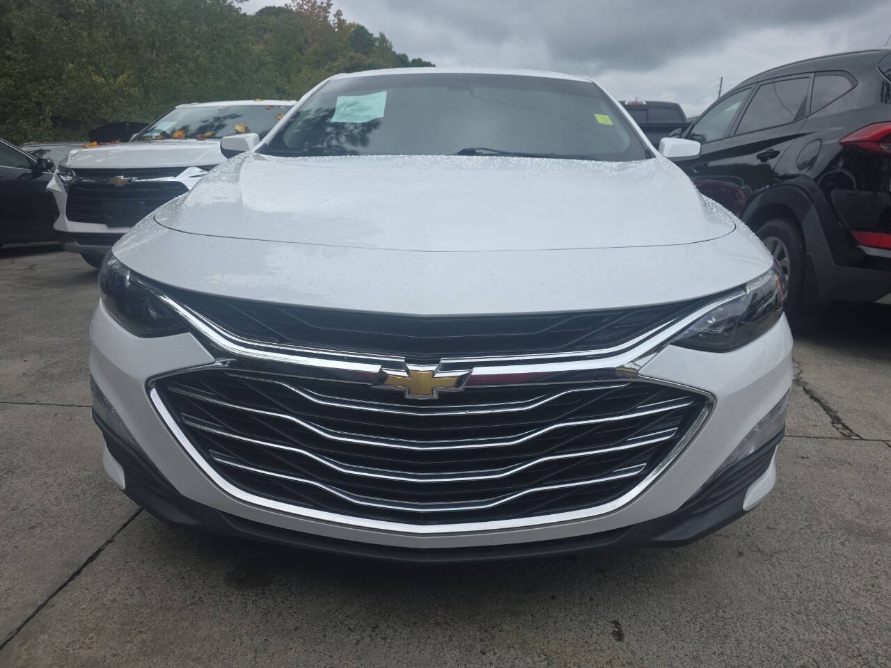 Used 2020 Chevrolet Malibu LT FWD image 3