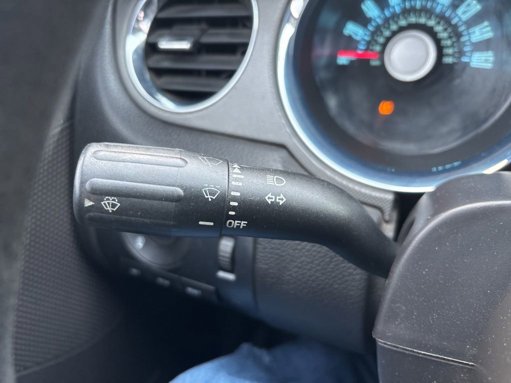 Used 2012 Ford Mustang GT image 24