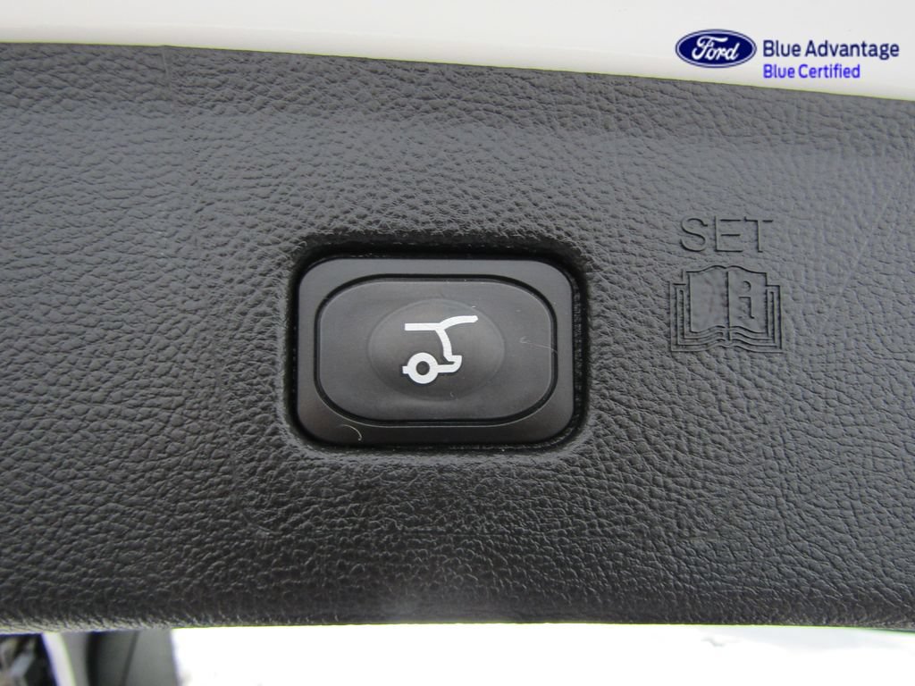 Certified 2024 Ford Edge Titanium AWD/4WD image 26