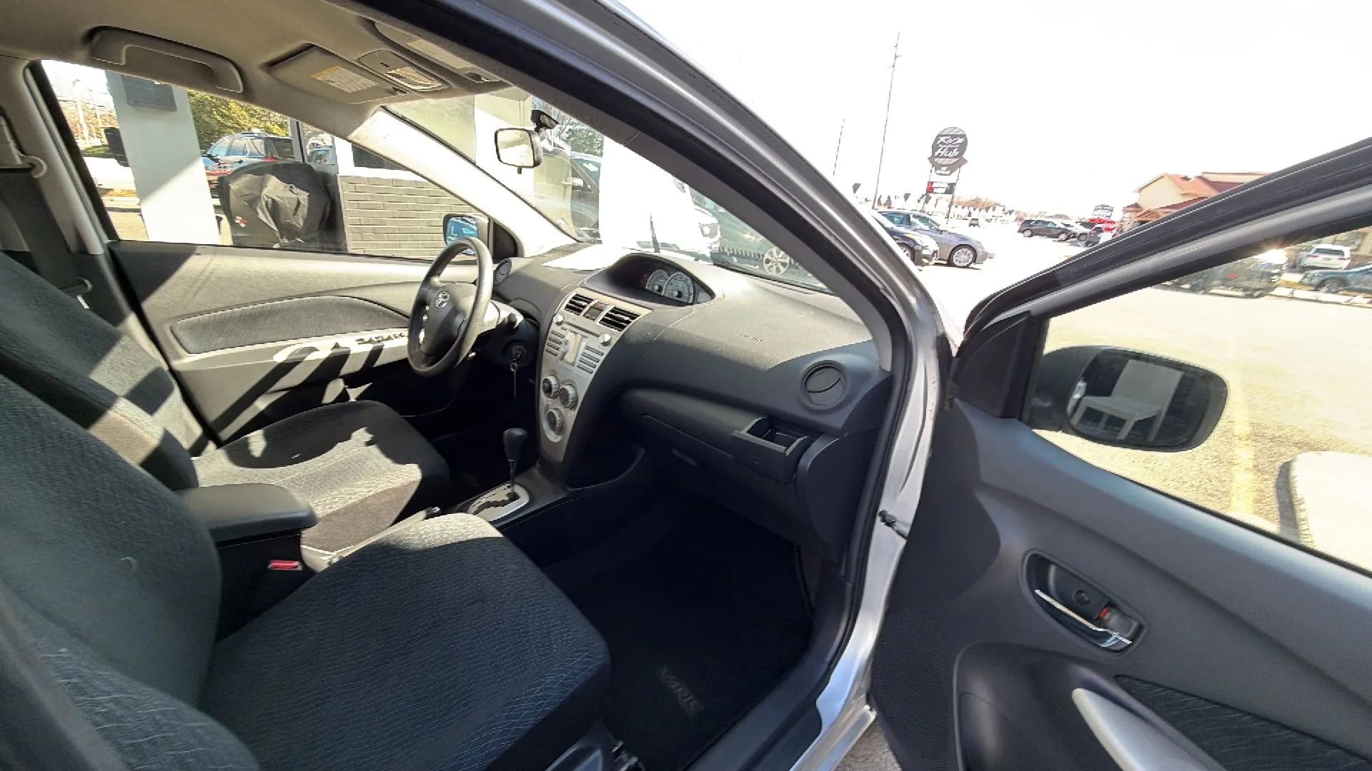 Used 2008 Toyota Yaris S image 18