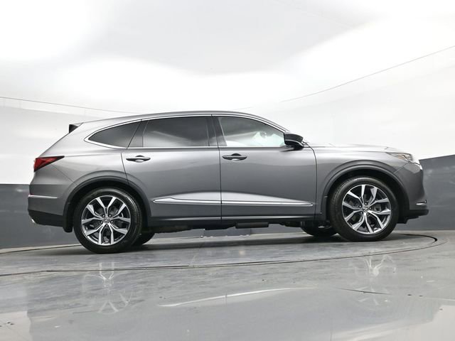 Used 2023 Acura MDX SH-AWD w/ Technology Package image 31
