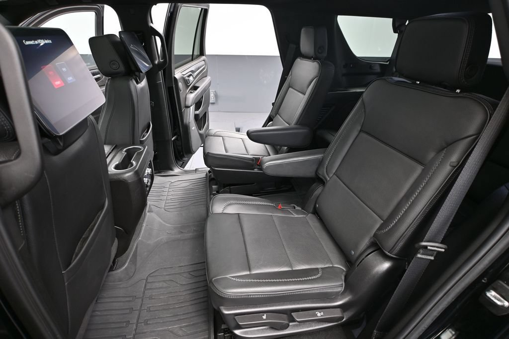 Used 2024 GMC Yukon Denali w/ Denali Reserve Package AWD/4WD image 32