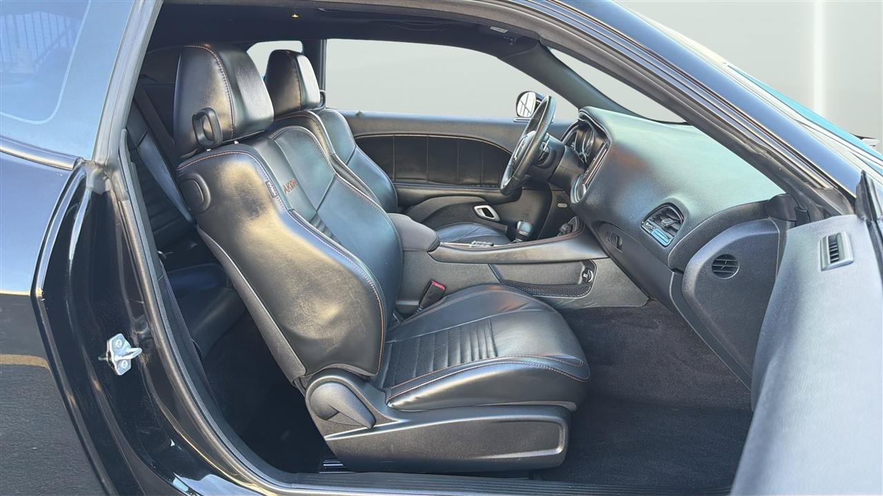Used 2016 Dodge Challenger R/T Plus RWD image 15