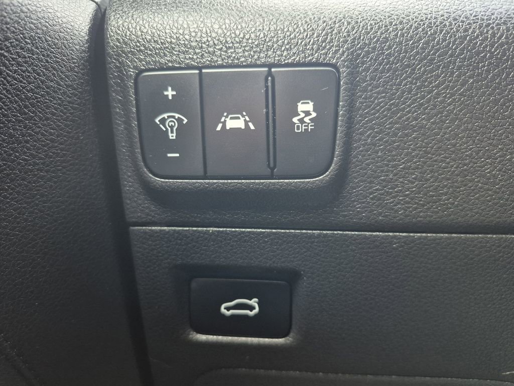 Certified 2023 Kia K5 GT-Line image 28