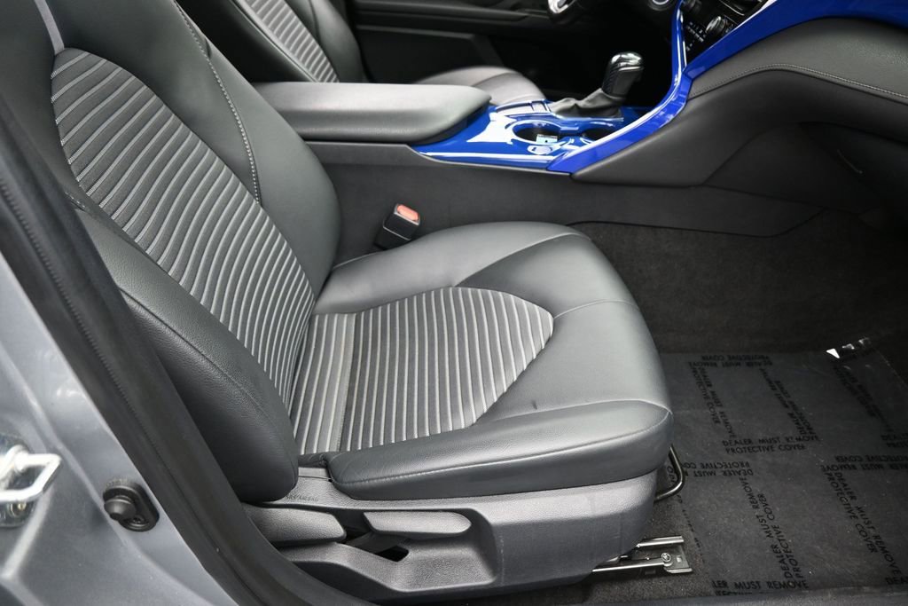 Used 2023 Toyota Camry SE FWD image 39