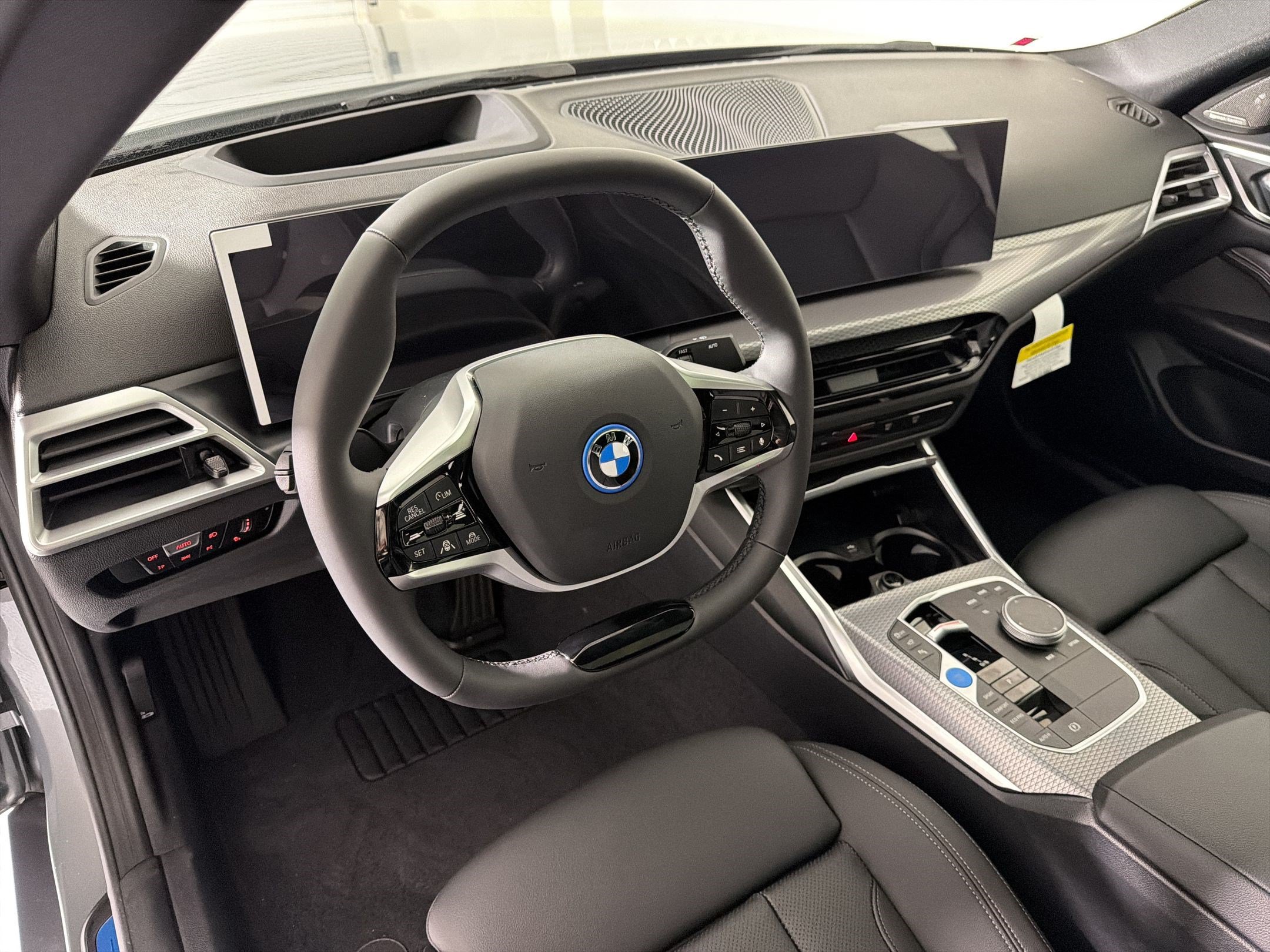 New 2026 BMW i4 eDrive40 RWD image 4
