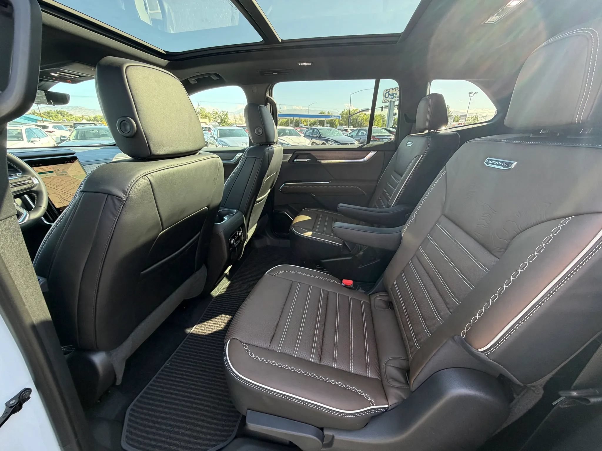Used 2026 GMC Acadia Denali Ultimate AWD/4WD image 19
