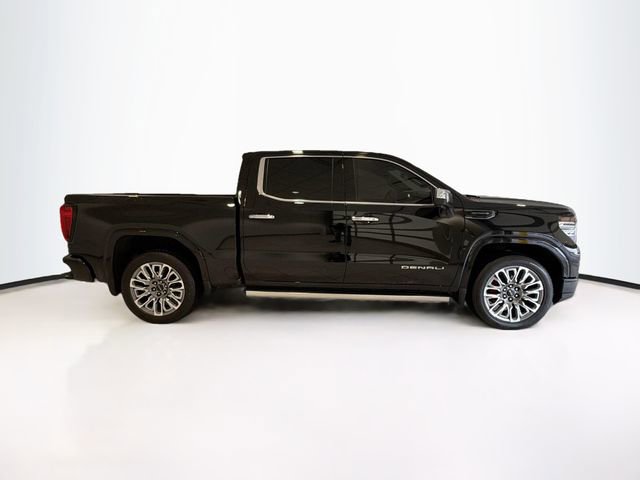 Used 2025 GMC Sierra 1500 Denali Ultimate image 8