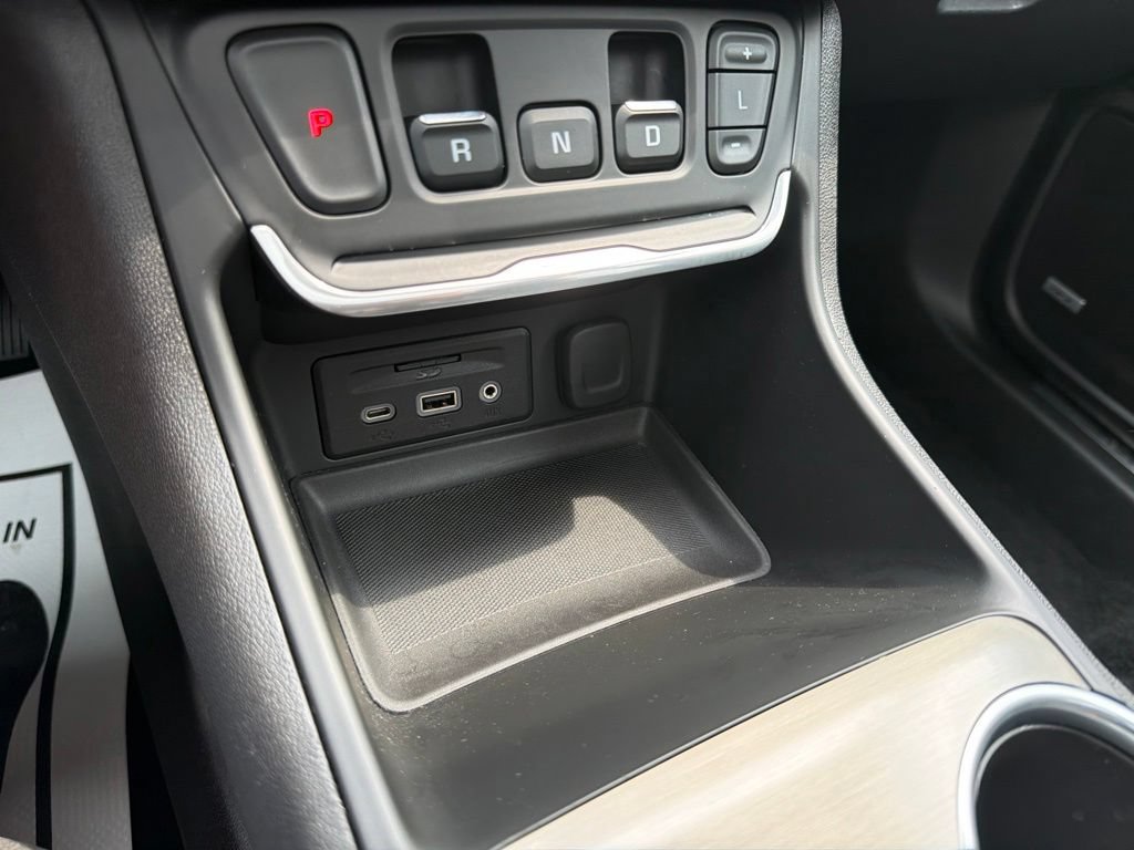 Used 2020 GMC Terrain Denali w/ Denali Premium Package FWD image 34