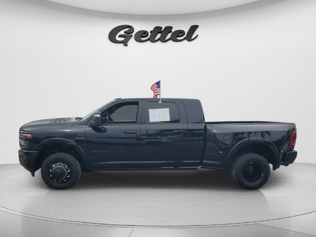 Used 2025 RAM 3500 Limited AWD/4WD image 8