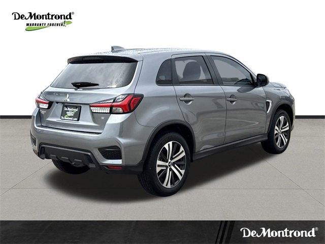 New 2025 Mitsubishi Outlander Sport SE image 5