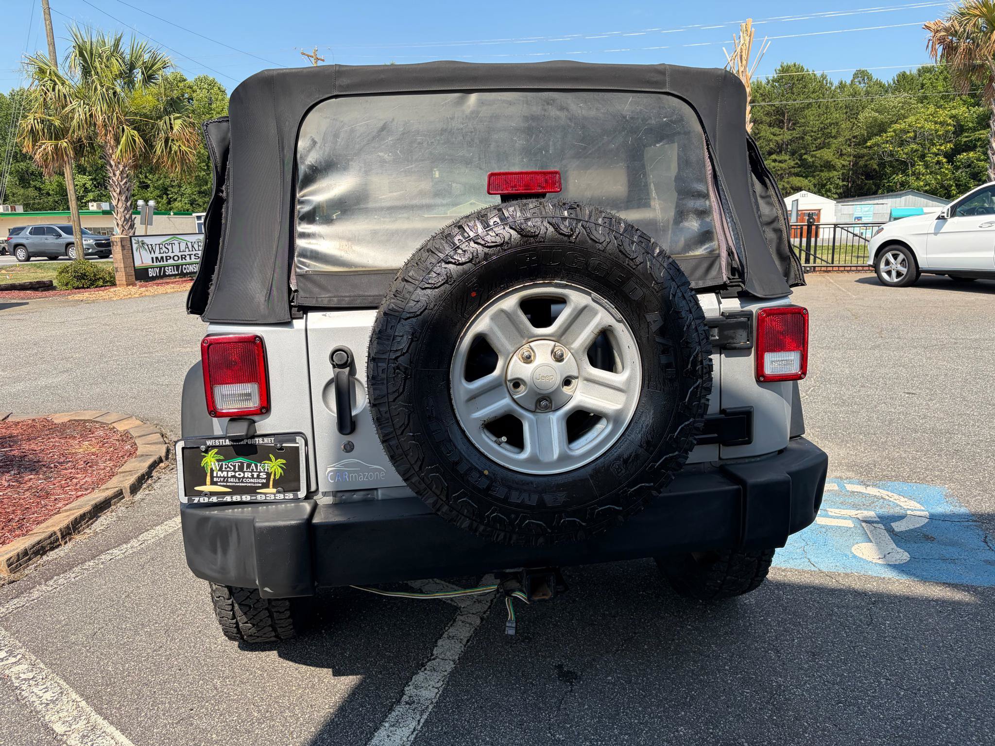 Used 2009 Jeep Wrangler X AWD/4WD image 16