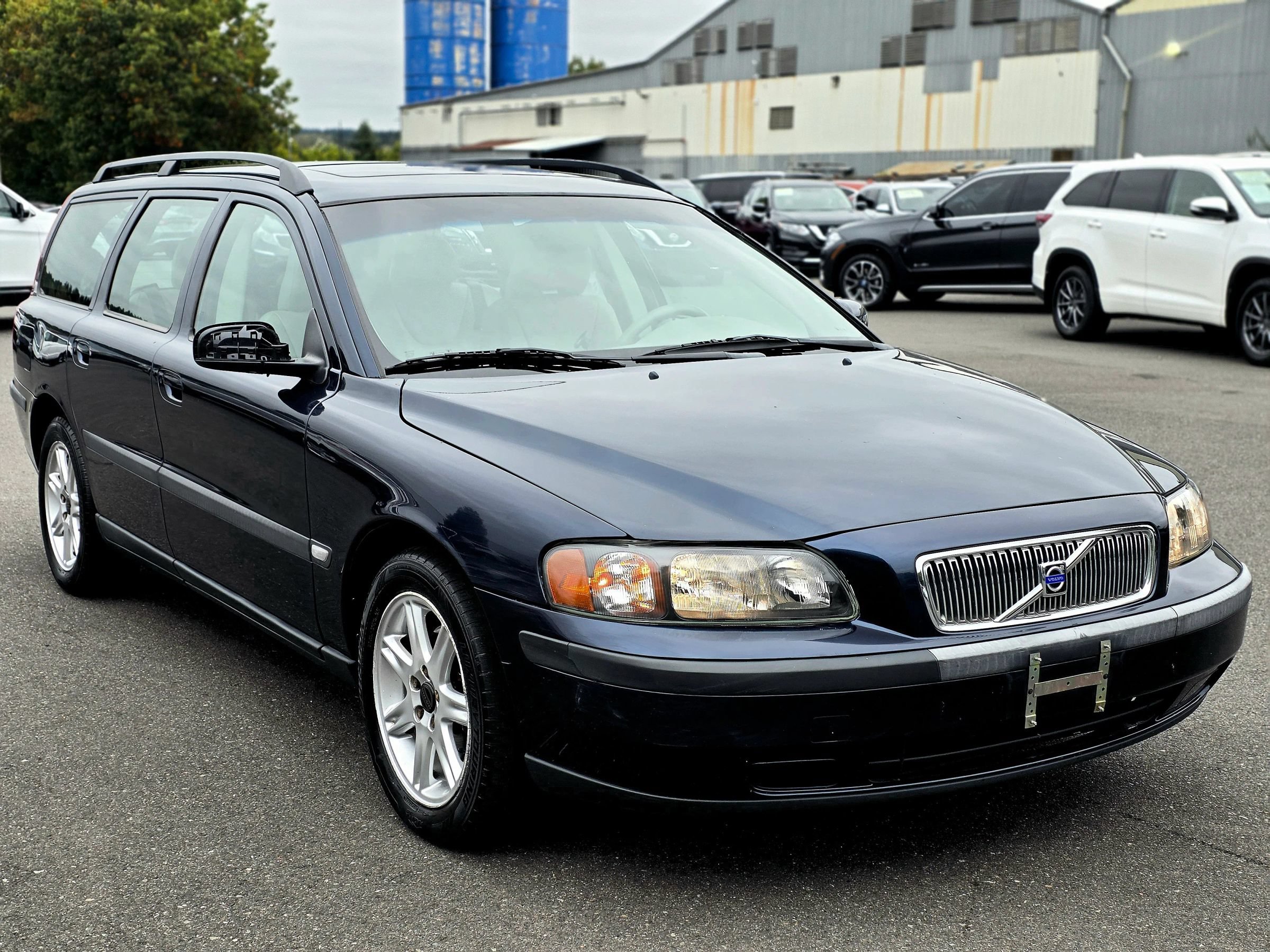 Used 2004 Volvo V70 2.5T