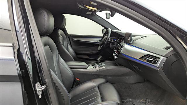 Used 2019 BMW 540i w/ M Sport Package RWD image 21