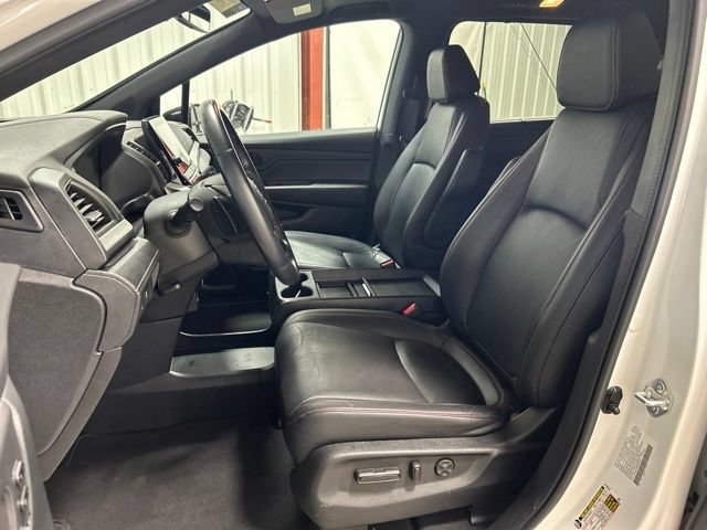 Certified 2023 Honda Odyssey Sport image 15