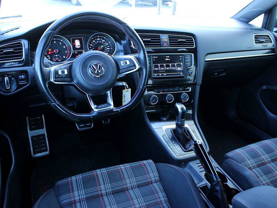 Used 2016 Volkswagen GTI S FWD image 13