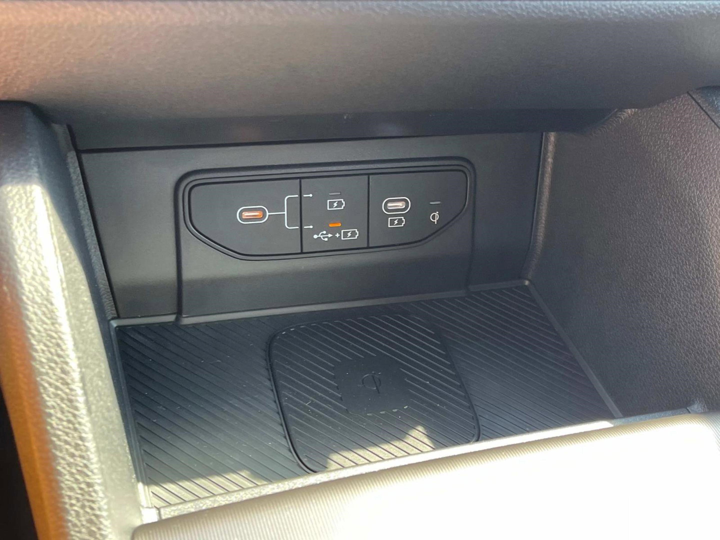 New 2026 Kia Sportage SX image 29