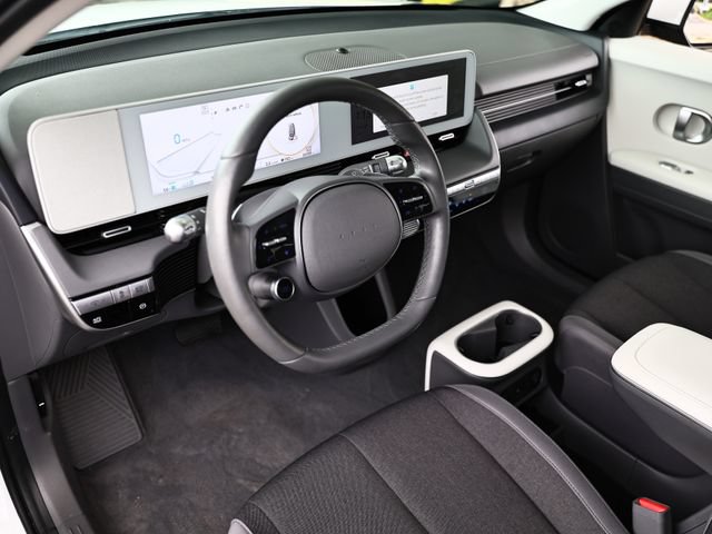 Used 2024 Hyundai Ioniq 5 SEL RWD image 18