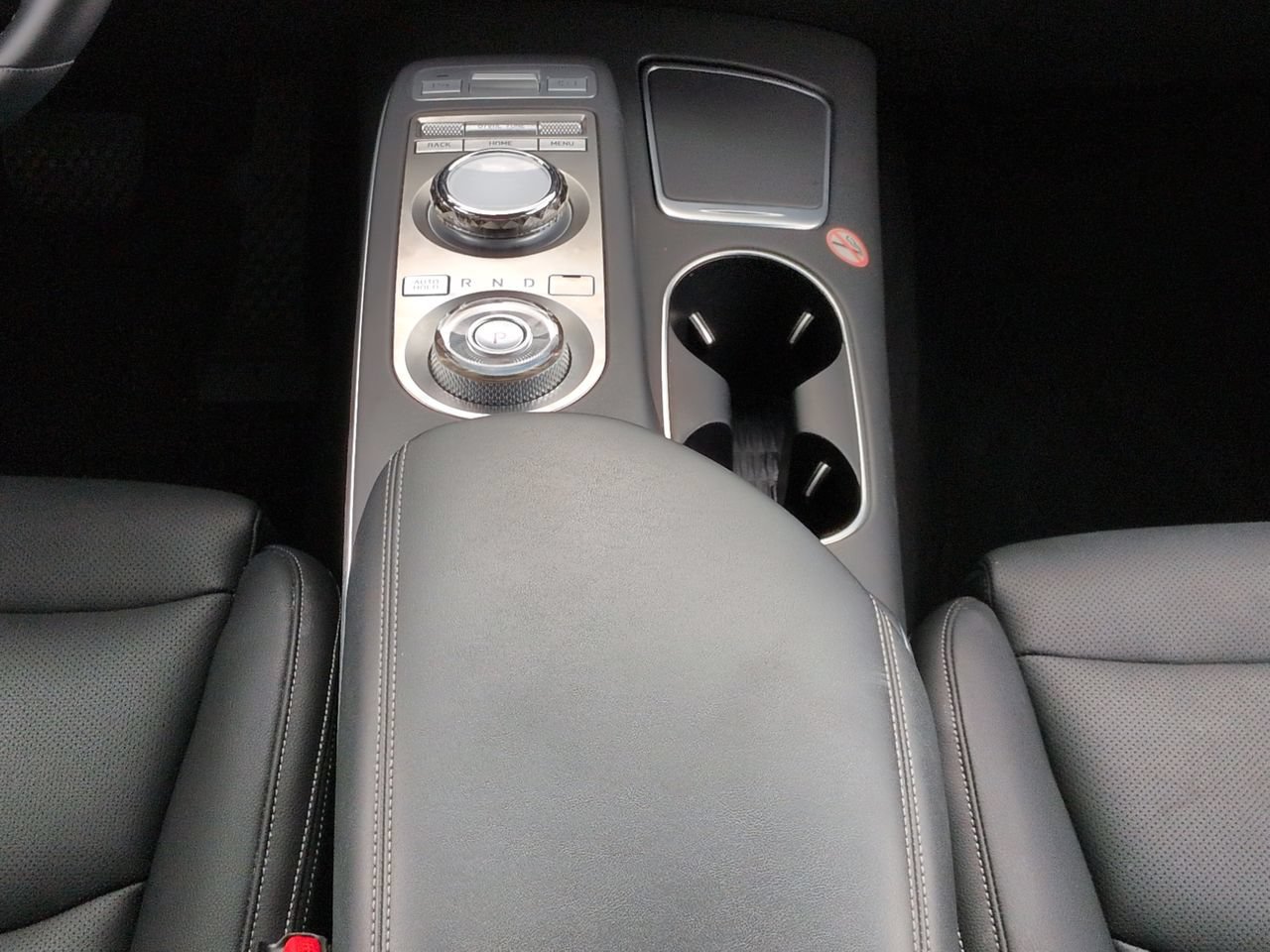 Used 2025 Genesis GV70 2.5T AWD/4WD image 20