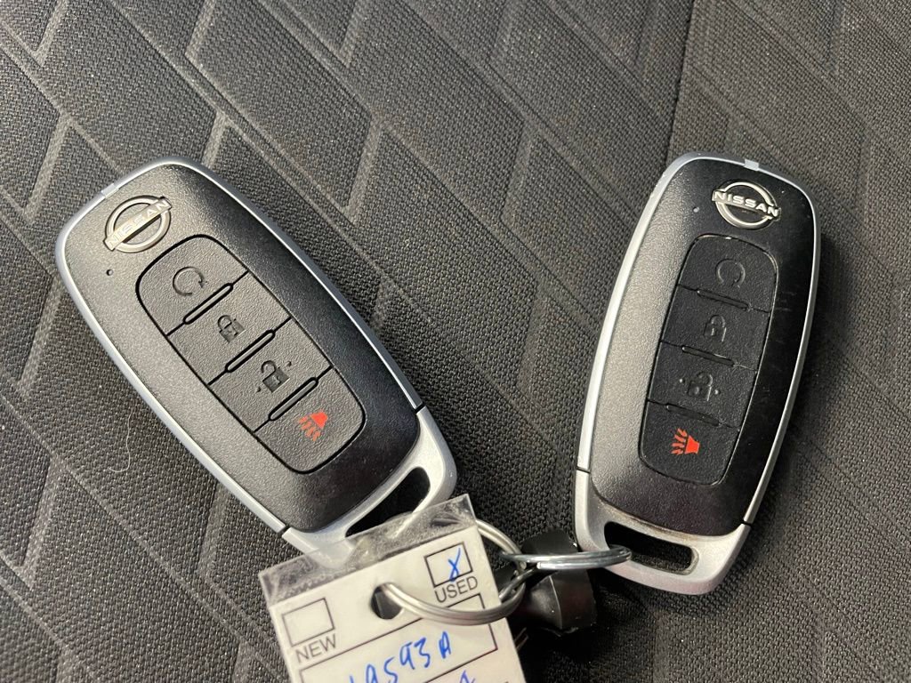 Certified 2024 Nissan Kicks SV FWD image 17