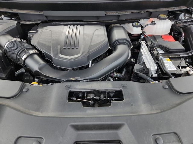 Used 2025 Chevrolet Traverse RS image 34