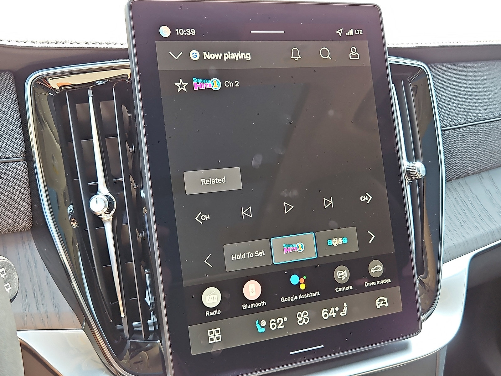 New 2026 Volvo XC90 B6 Ultra image 16