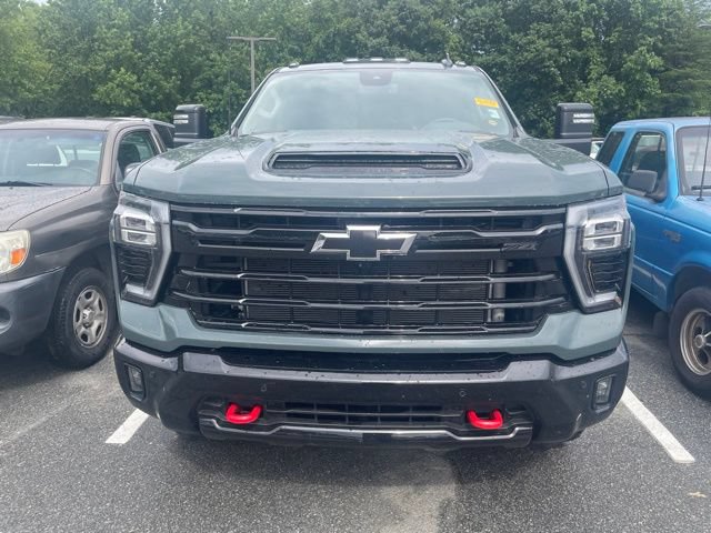 Used 2026 Chevrolet Silverado 2500 LT w/ Trail Boss Package AWD/4WD image 2