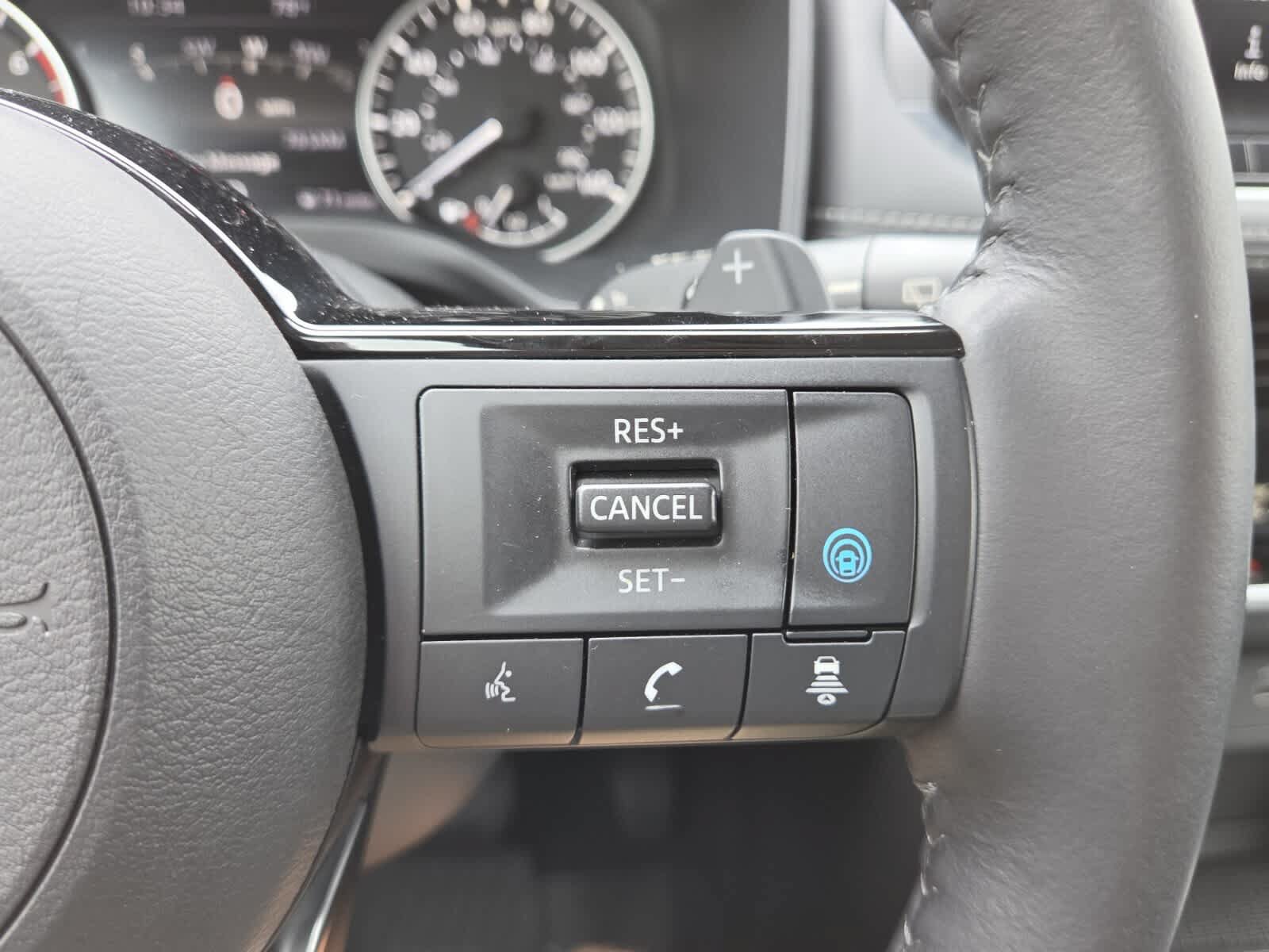 Used 2021 Nissan Rogue SL w/ Premium Package FWD image 13