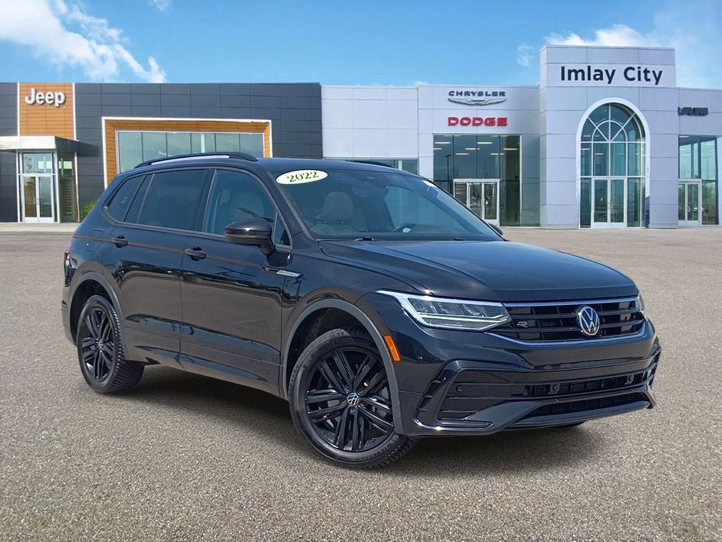 Used 2022 Volkswagen Tiguan SE R-Line AWD/4WD image 1