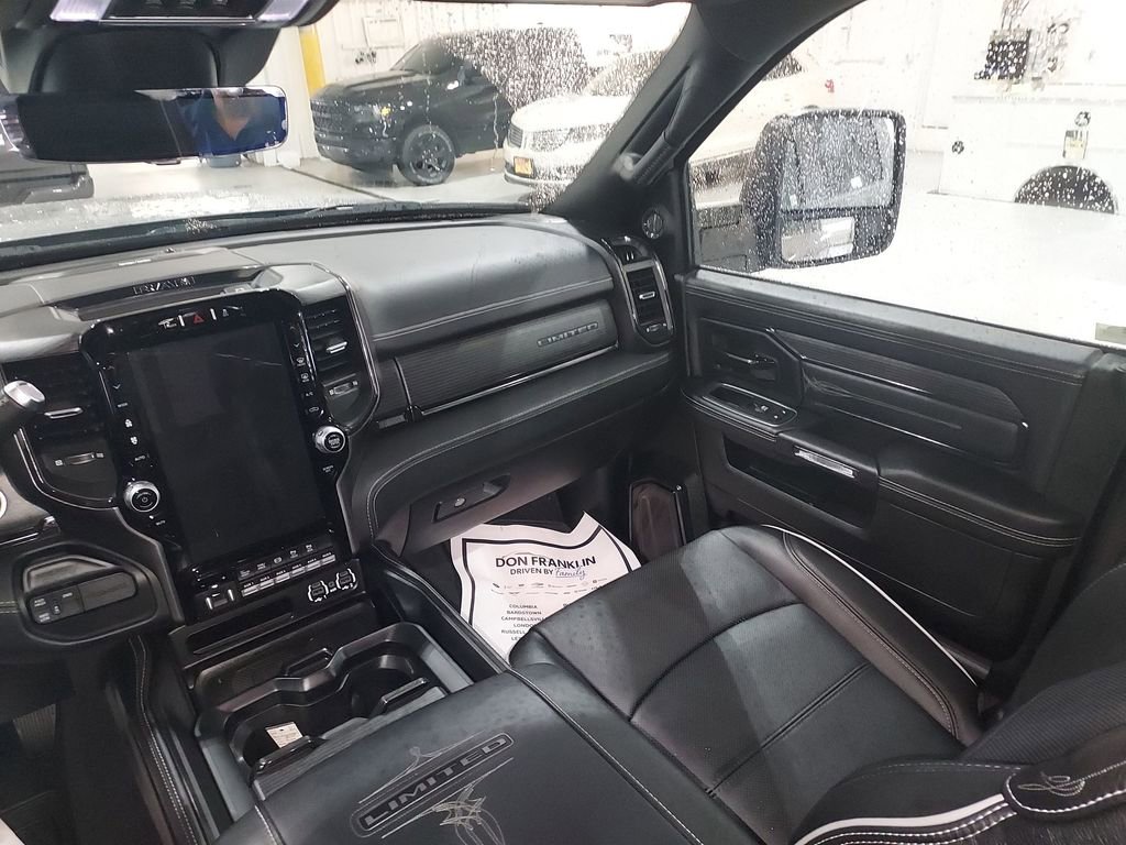 Used 2024 RAM 2500 Limited image 11