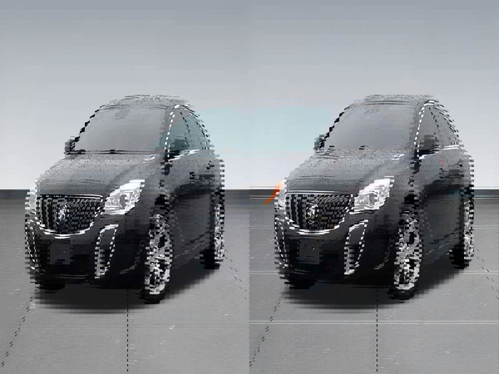 Used 2017 Buick Regal GS w/ Driver Confidence Package #2 image 2