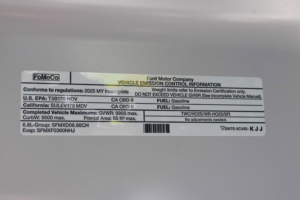 Used 2025 Ford F250 XL image 40