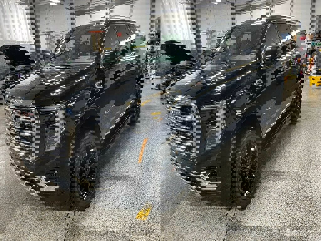 Used 2026 GMC Yukon Elevation image 4