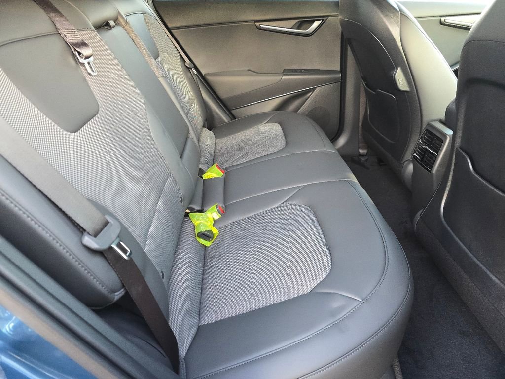 New 2025 Kia Niro Wind image 18