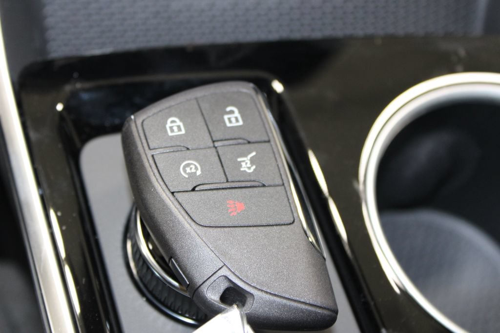 New 2026 Chevrolet Equinox LT w/ Convenience Package II FWD image 49