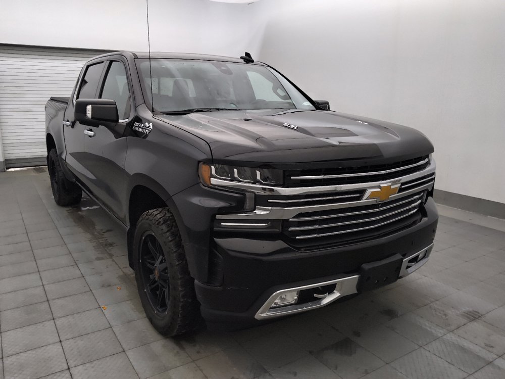 Used 2019 Chevrolet Silverado 1500 High Country w/ Technology Package AWD/4WD image 13