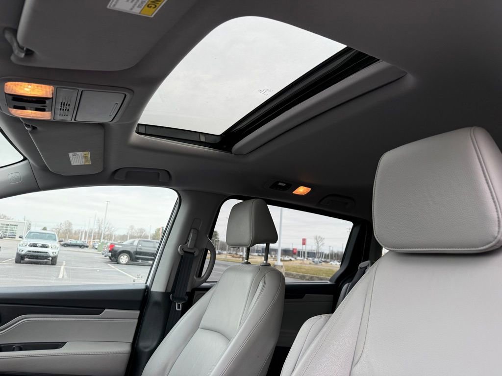 Used 2019 Honda Odyssey EX-L image 25