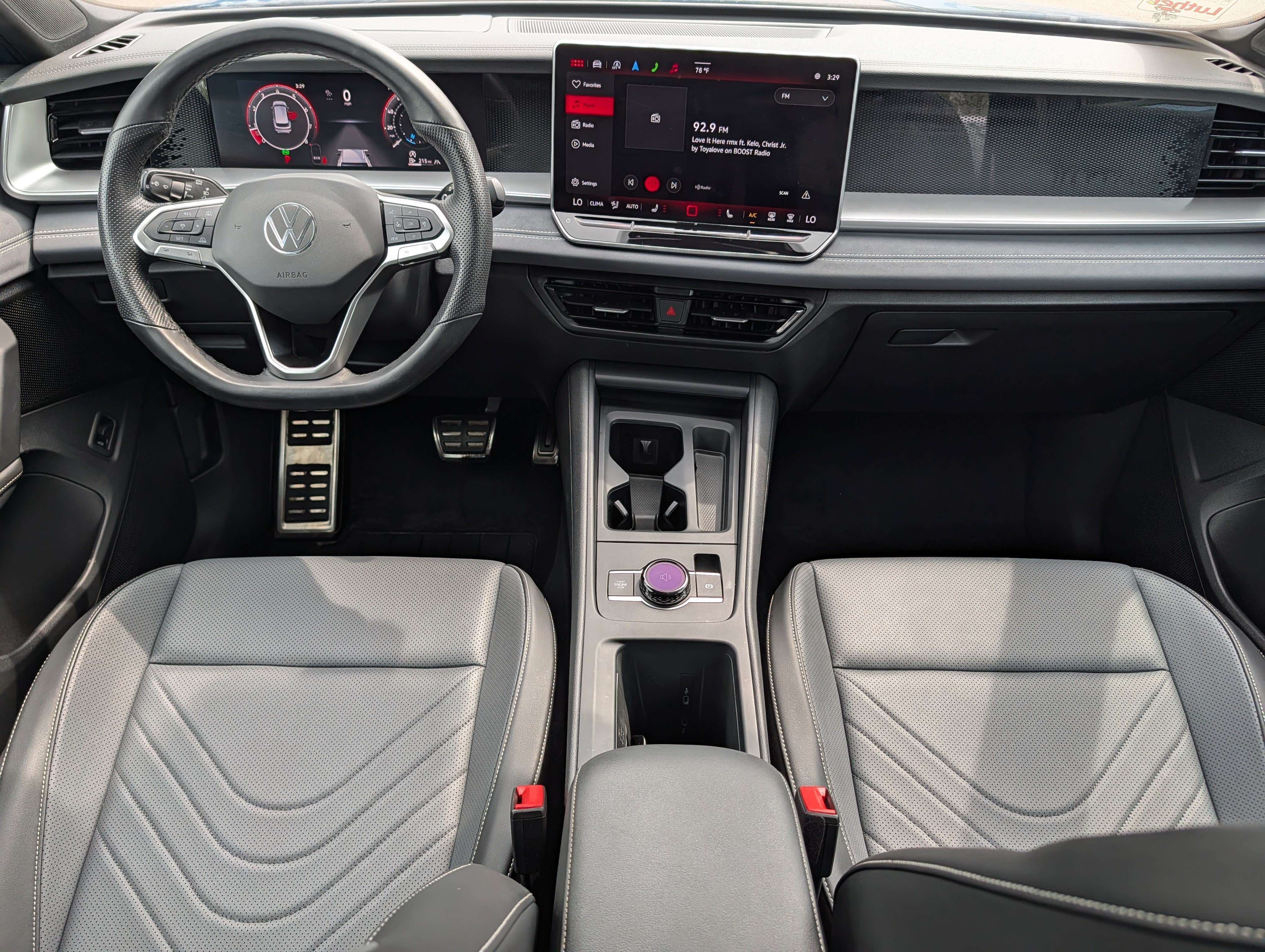 Certified 2025 Volkswagen Tiguan SE R-Line AWD/4WD image 10
