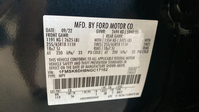 Used 2022 Ford Explorer XLT w/ Equipment Group 202A AWD/4WD image 31