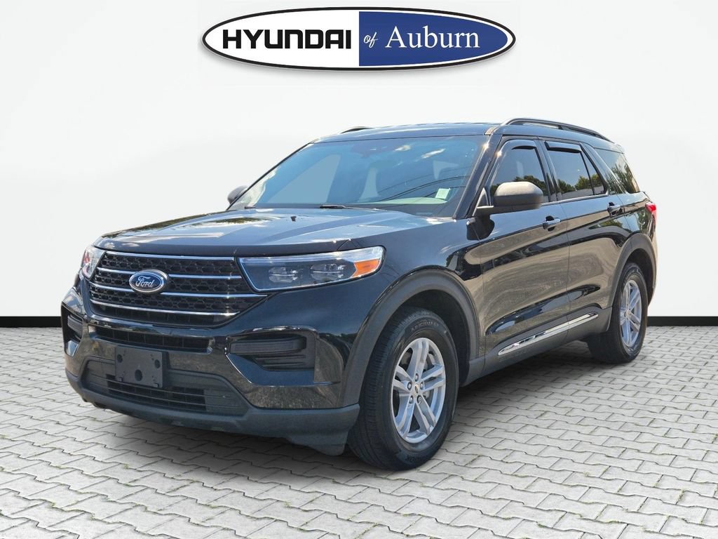Used 2024 Ford Explorer XLT RWD image 11