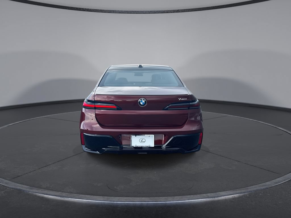 Used 2026 BMW 740i RWD image 16