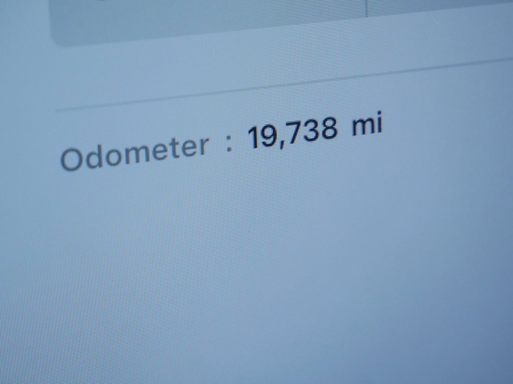 Used 2023 Tesla Model S Standard Range image 8