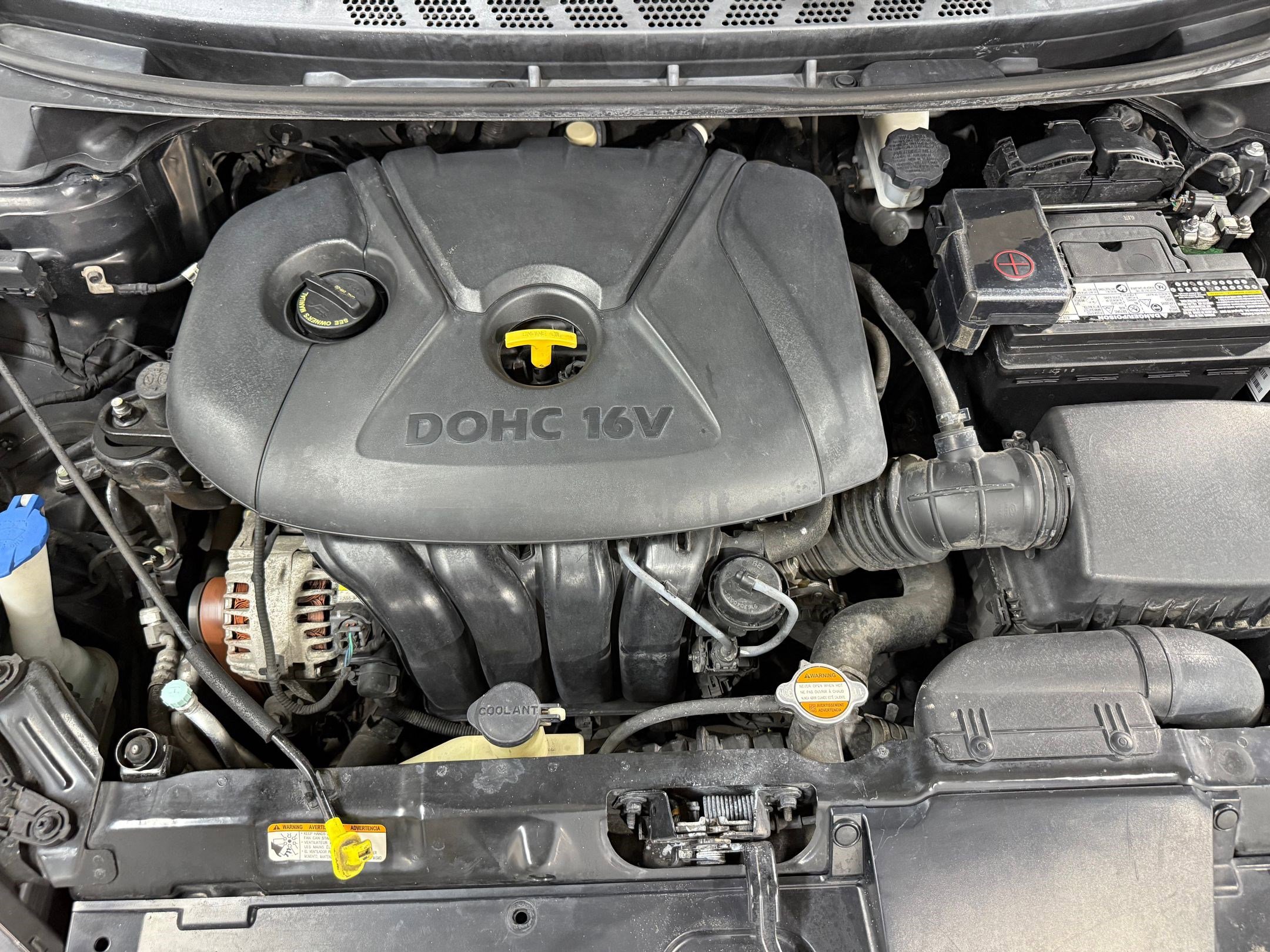 Used 2012 Hyundai Elantra GLS w/ Preferred Pkg 3 image 39