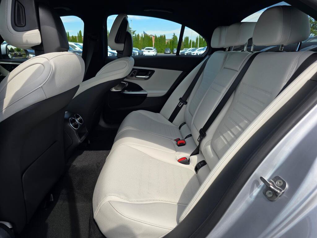 New 2026 Mercedes-Benz C 300 4MATIC Sedan image 18
