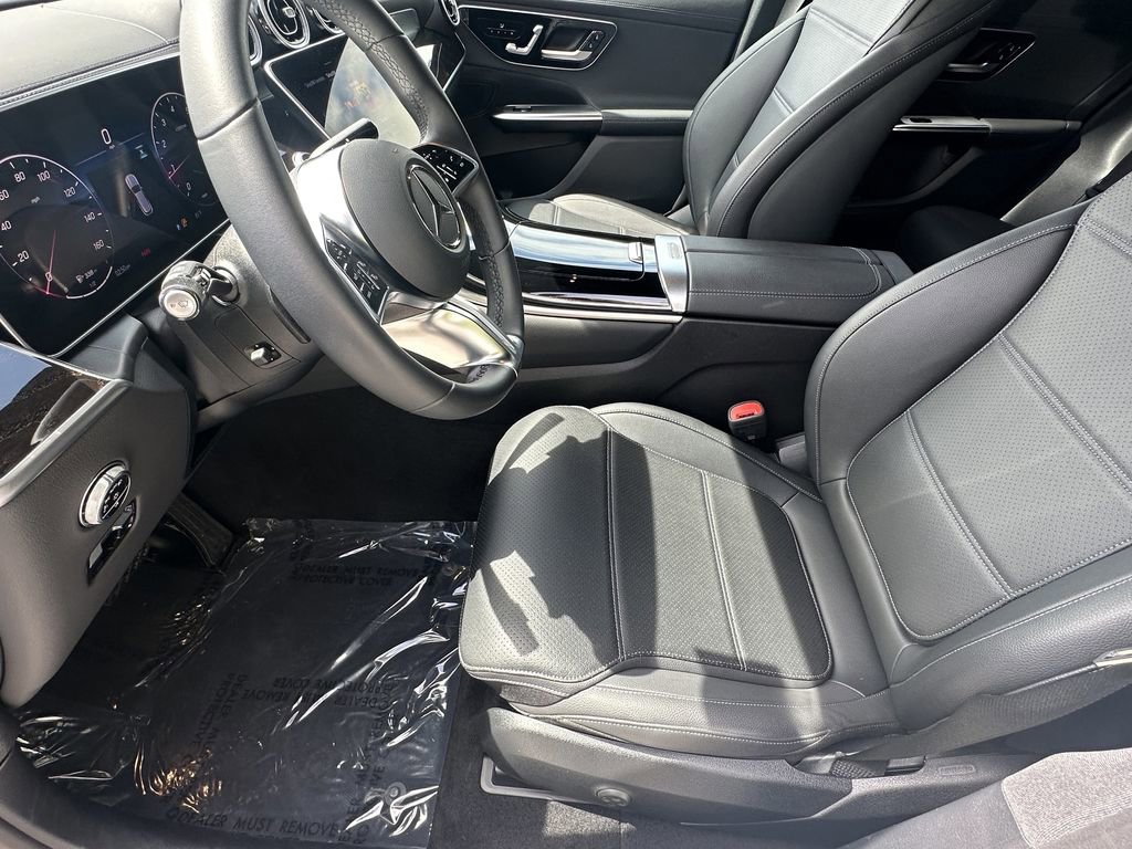Certified 2025 Mercedes-Benz GLC 300 4MATIC image 10
