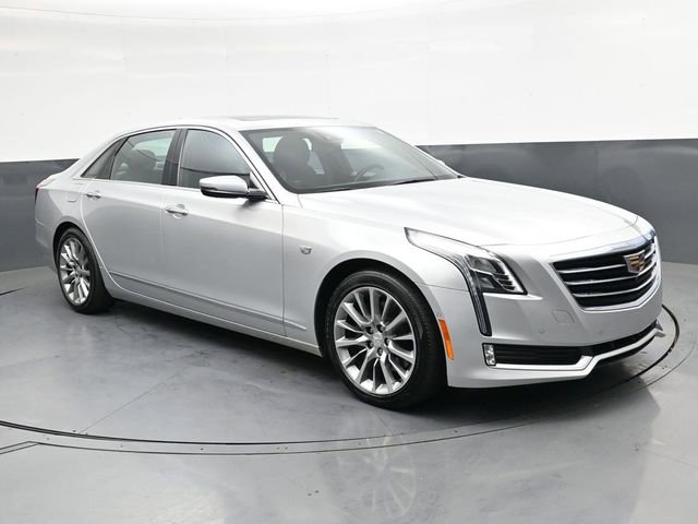 Used 2017 Cadillac CT6 Luxury image 2