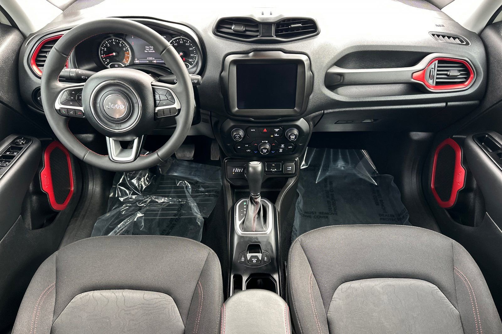 Used 2023 Jeep Renegade Trailhawk image 12