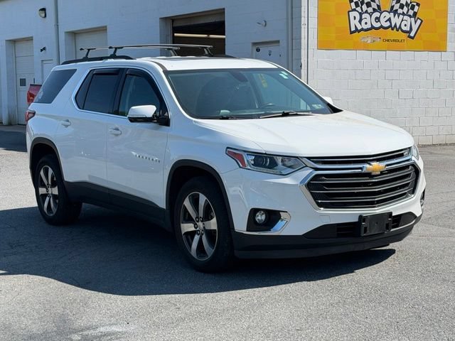 Certified 2019 Chevrolet Traverse LT w/ LT Premium Package AWD/4WD image 1