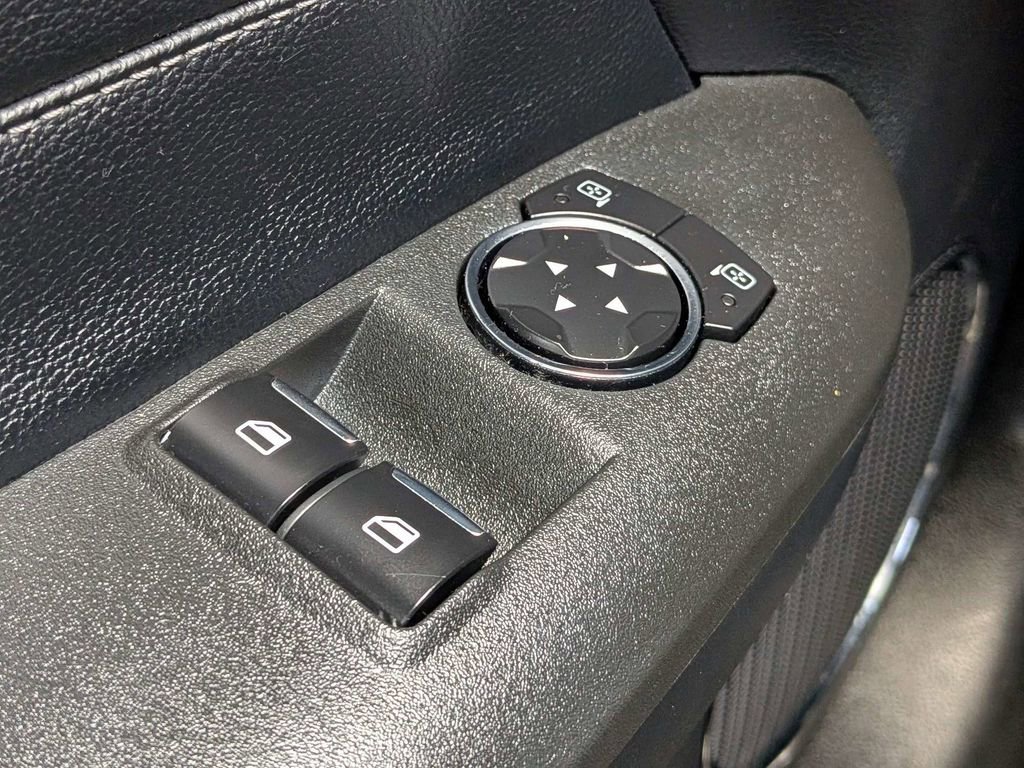 Used 2015 Ford Mustang GT Premium RWD image 24